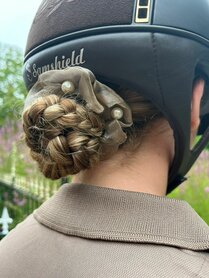 Haarelastiek silk beige pearls.