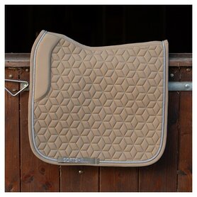 Zadeldek Softshell taupe.