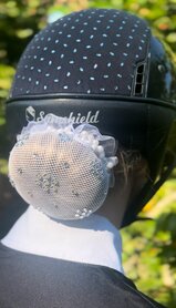 Haarnetje white flower crystal.