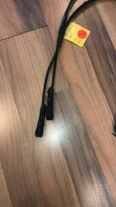 webband teugel rondgenaaid zwart.