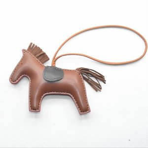 Tassieraad horse/saddle leather light brown.